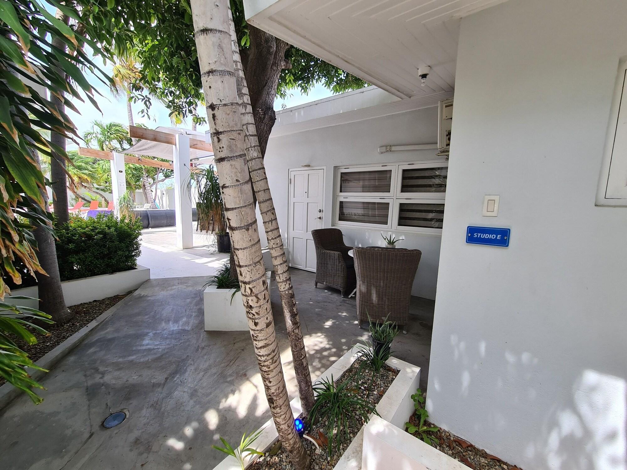 Bubali Villa & Apartments Bagian luar foto